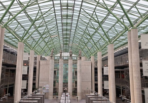 Księgozbiory Biblioteki Uniwersyteckiej.