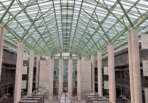 Księgozbiory Biblioteki Uniwersyteckiej.